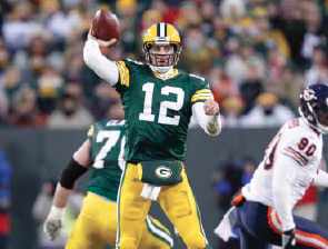 NFL 2010 Aaron Rodgers Green Bay Packers